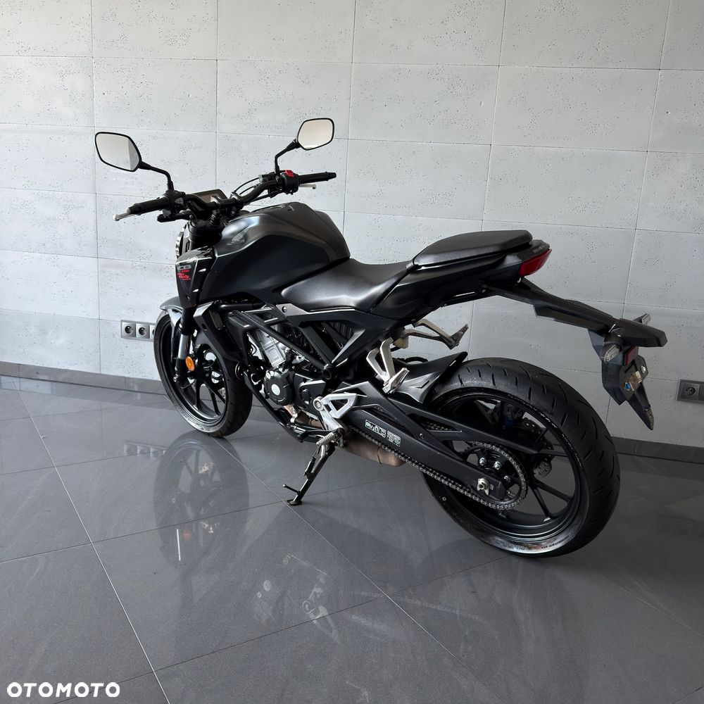 Honda CBF - 10