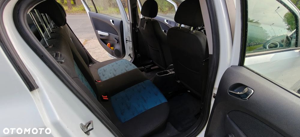 Opel Corsa - 11
