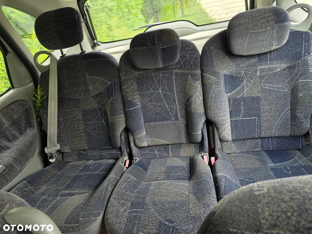 Renault Scenic - 5