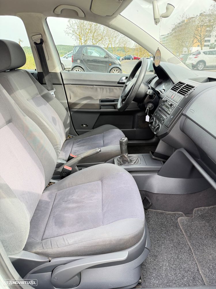 VW Polo 1.2 Confortline - 16