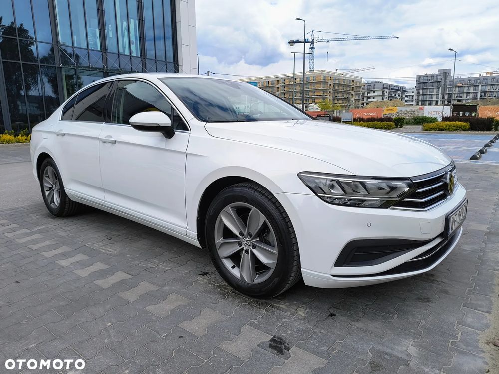 Volkswagen Passat 1.5 TSI EVO Business - 4