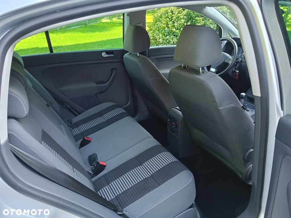 Volkswagen Golf Plus - 22