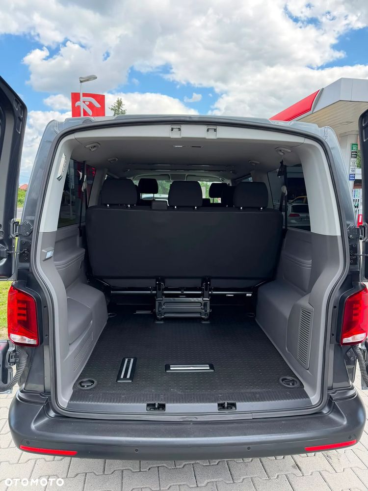 Volkswagen Caravelle 2.0 TDI L2 Highline - 4
