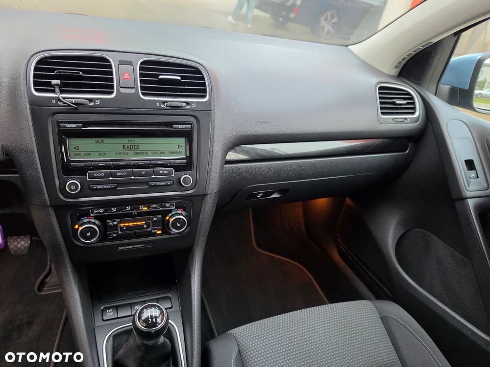 Volkswagen Golf - 12