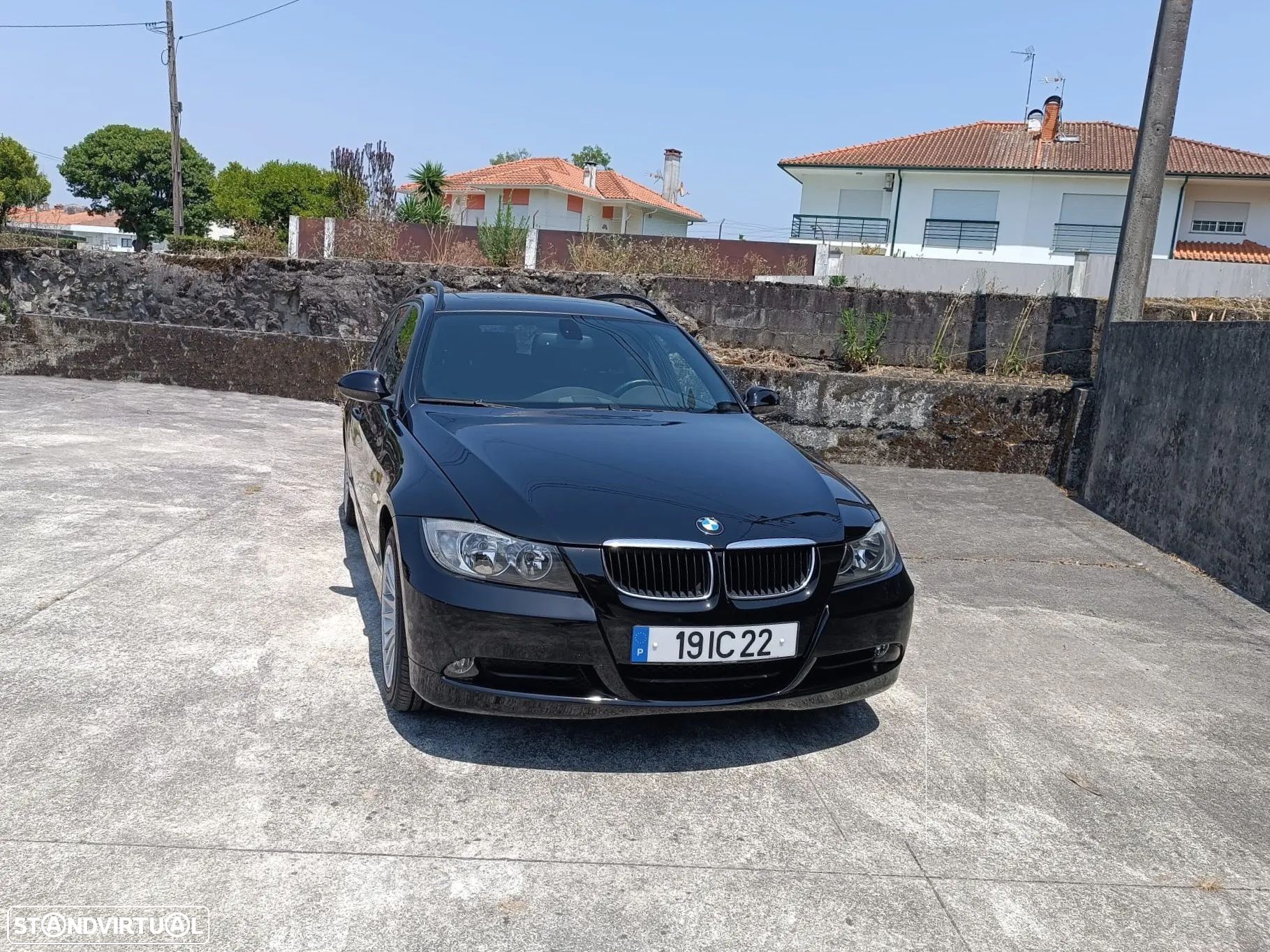 BMW 320 d Touring - 1