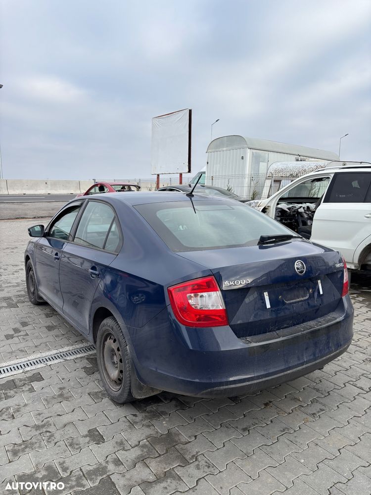 Dezmembram Skoda Rapid 1.6 TDI din 2017 - 3