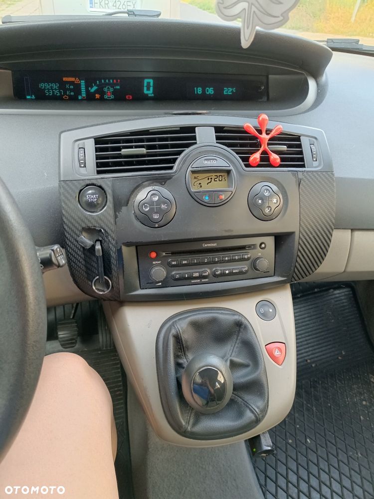 Renault Scenic - 4