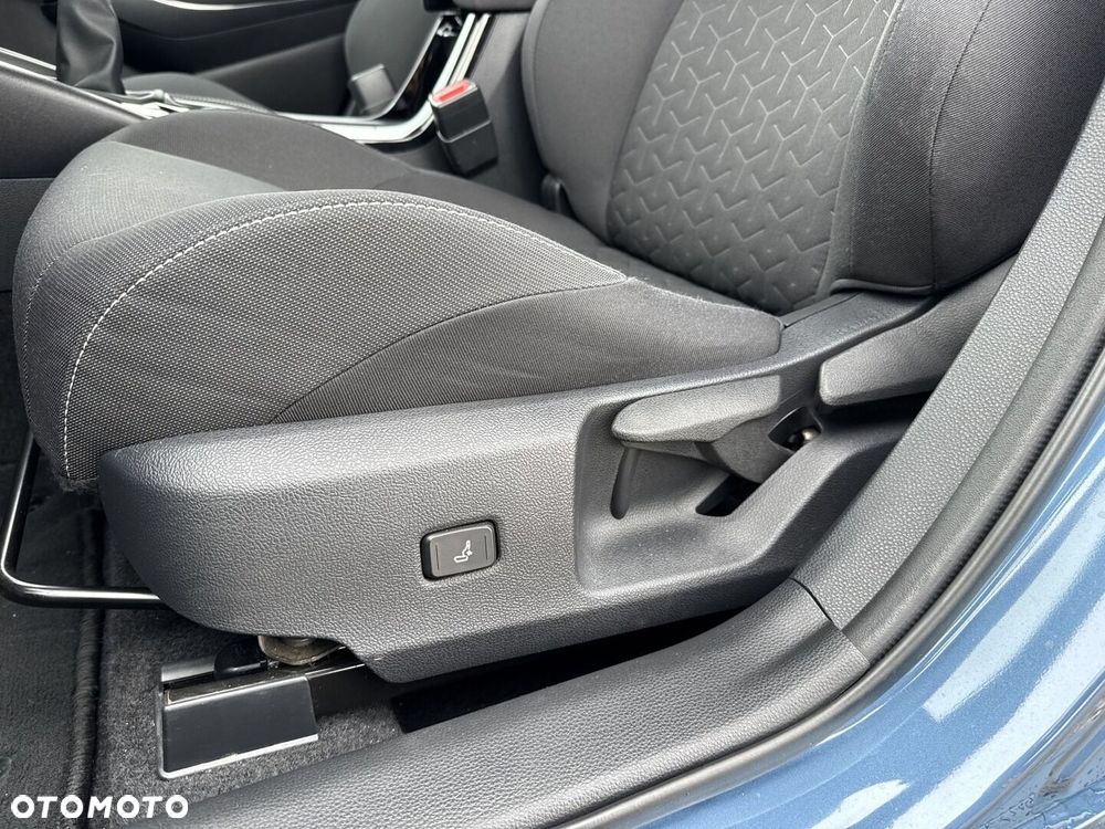 Toyota Corolla - 27