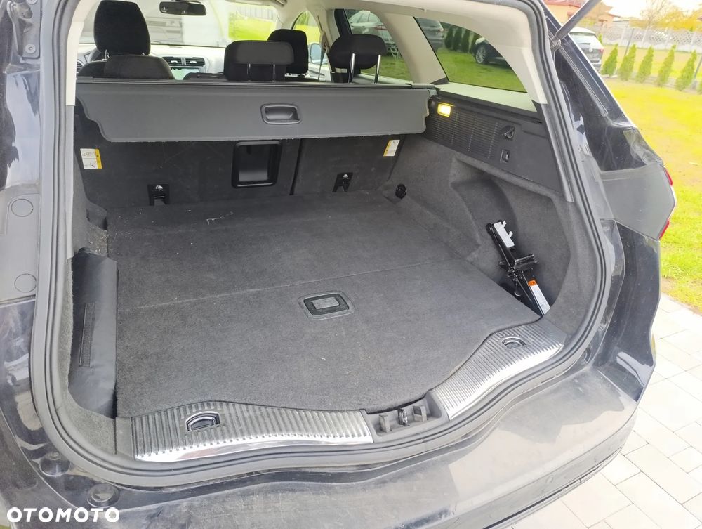 Ford Mondeo 2.0 EcoBlue Titanium - 13