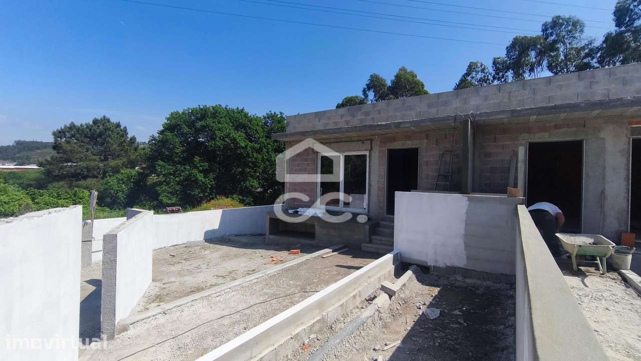 Moradia geminada T3 Geminada em Construção em Delães - Grande imagem: 2/27