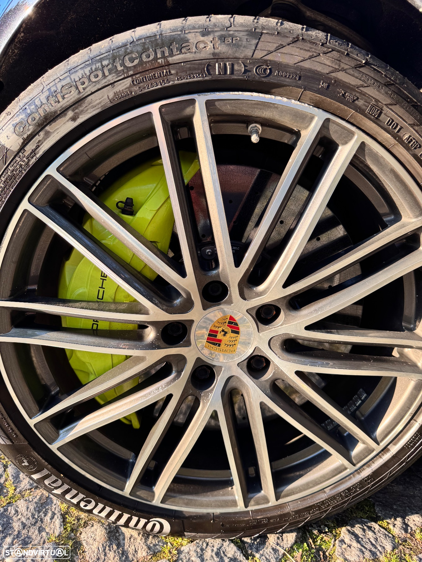 Porsche Panamera Sport Turismo Turbo S E-Hybrid - 12