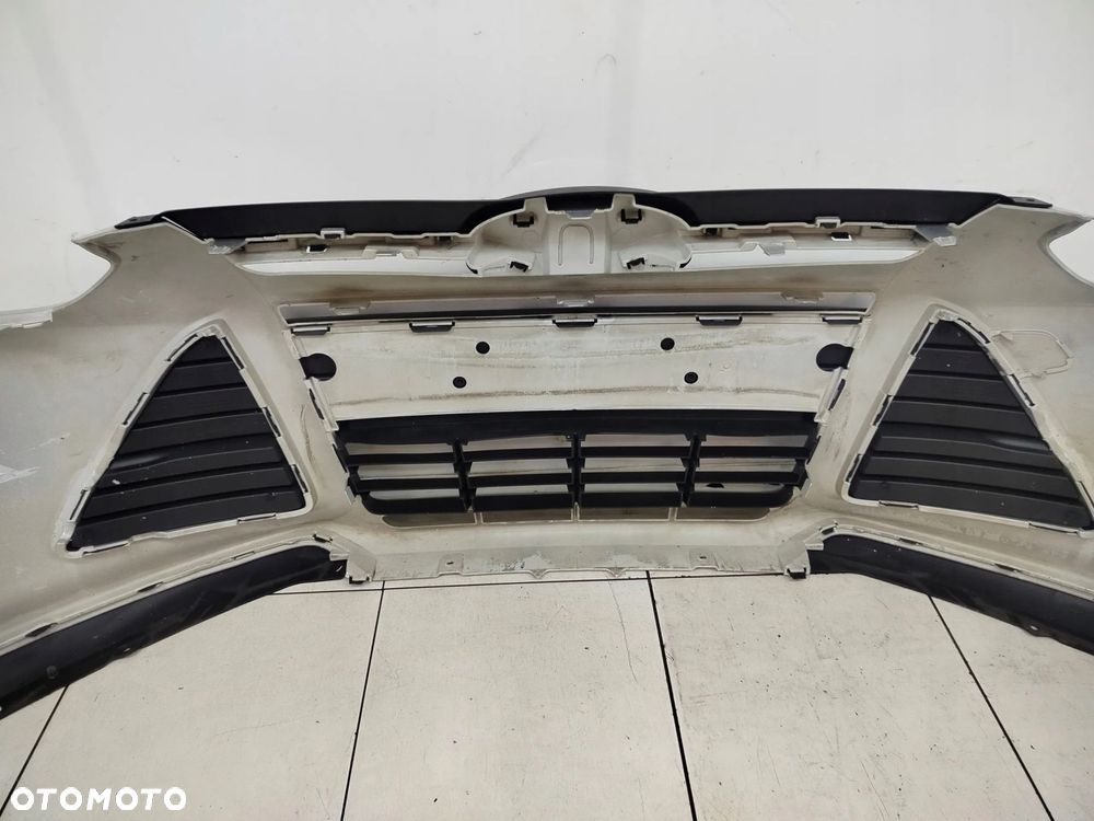 FORD FOCUS MK3 10R- ZDERZAK PRZÓD PRZEDNI OB 0B - 11