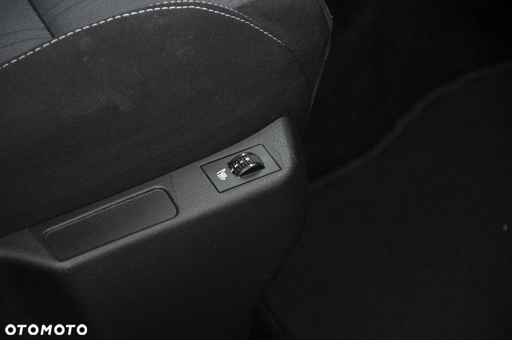 Citroën C4 VTi 120 Attraction - 27