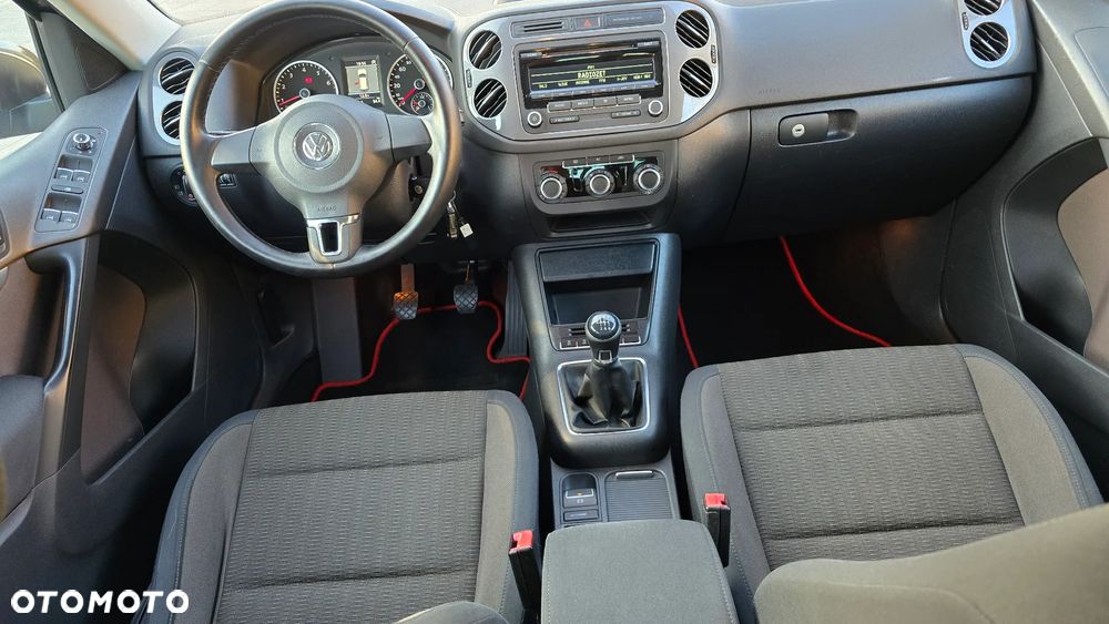 Volkswagen Tiguan - 31