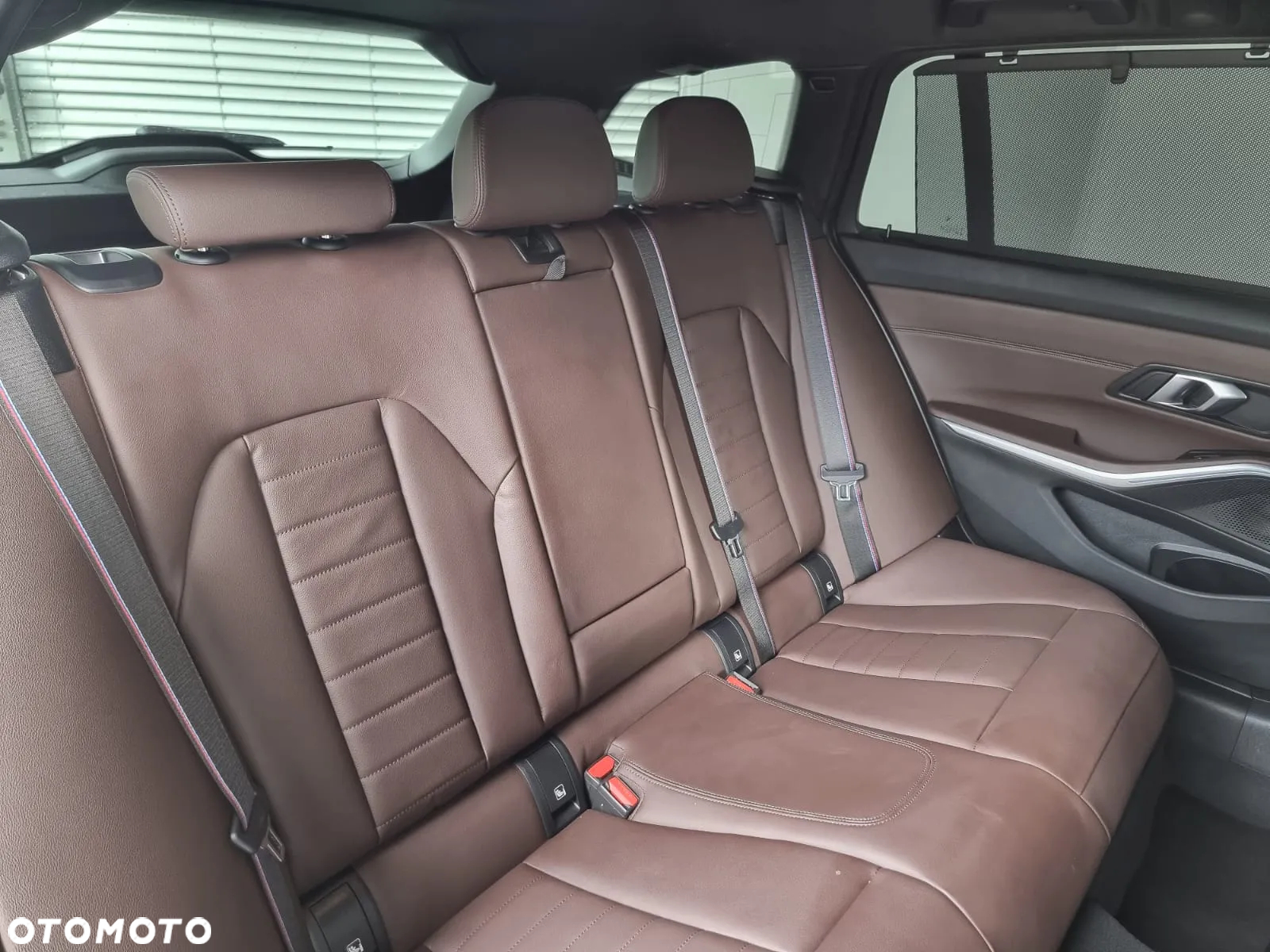 BMW Seria 3 320i M Sport - 27
