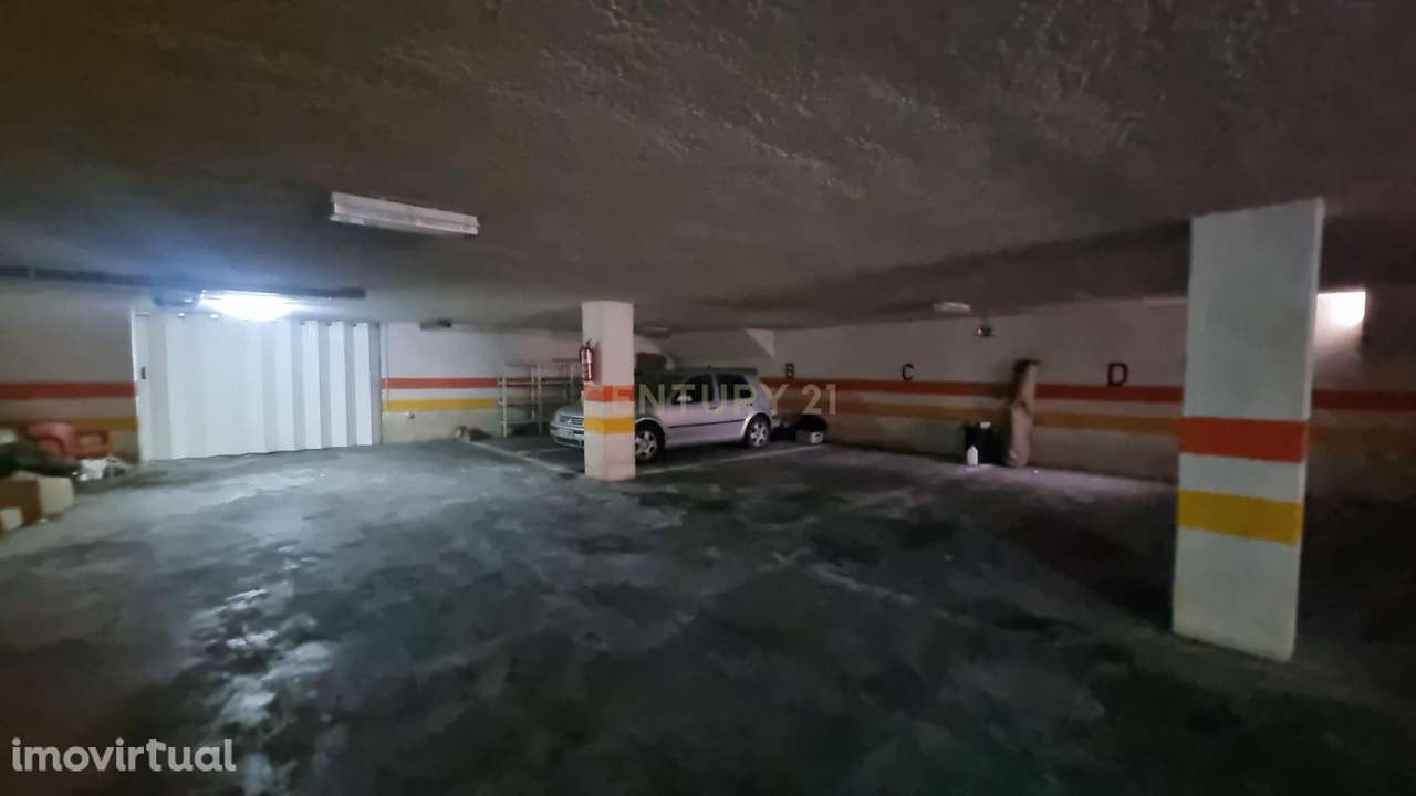 Garagem Usada em Bragança - Oportunidade a 6500€ - Grande imagem: 4/4