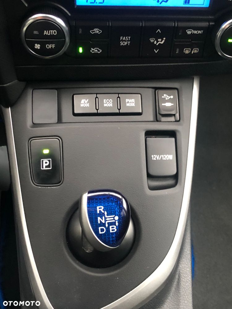 Toyota Auris - 17