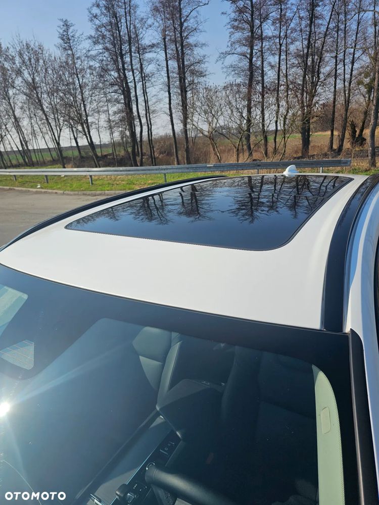 Volvo XC 60 B4 B Plus Dark - 5