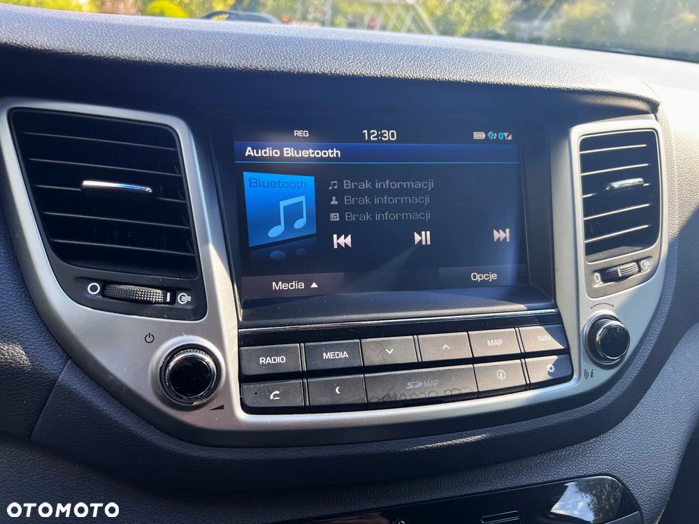 Hyundai Tucson blue 1.7 CRDi 2WD Style - 35