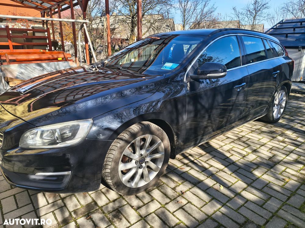 Volvo V60 D4 Geartronic Momentum - 3