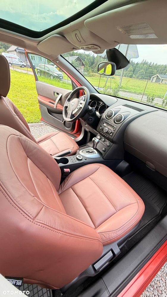 Nissan Qashqai 2.0 dCi 4x4 Tekna - 6