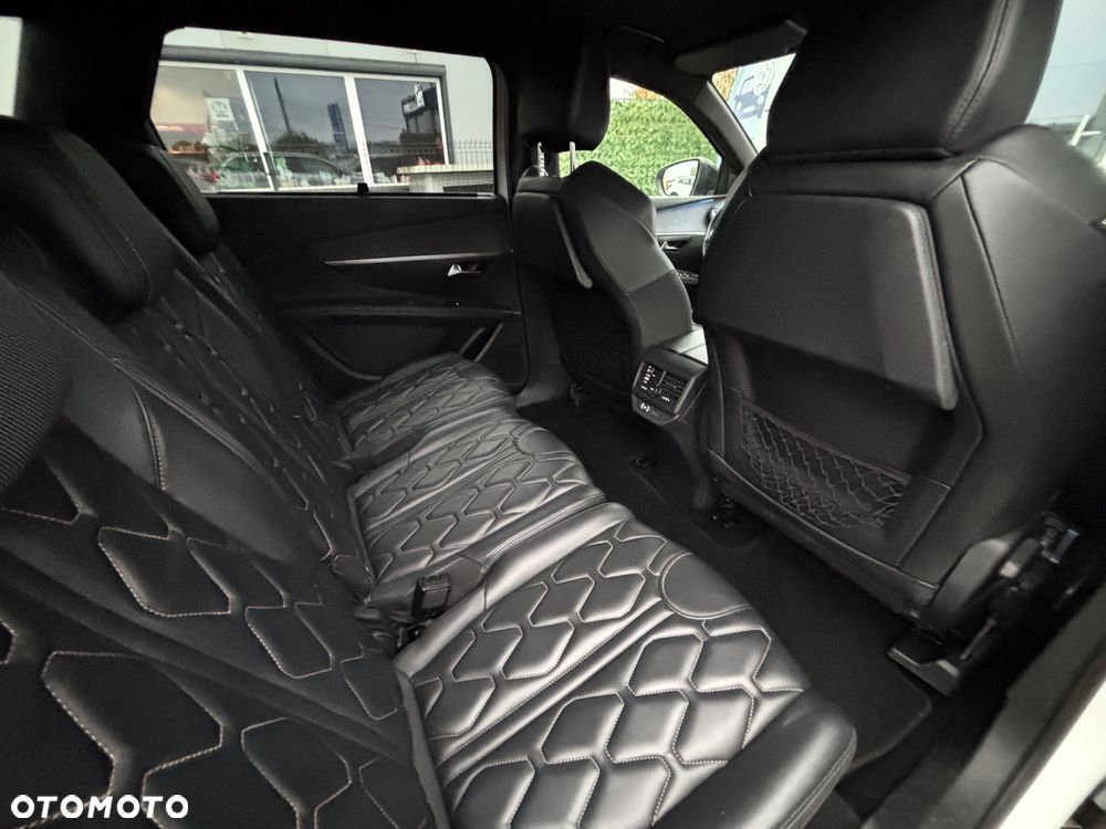 Peugeot 5008 1.6 PureTech GT S&S EAT8 - 33