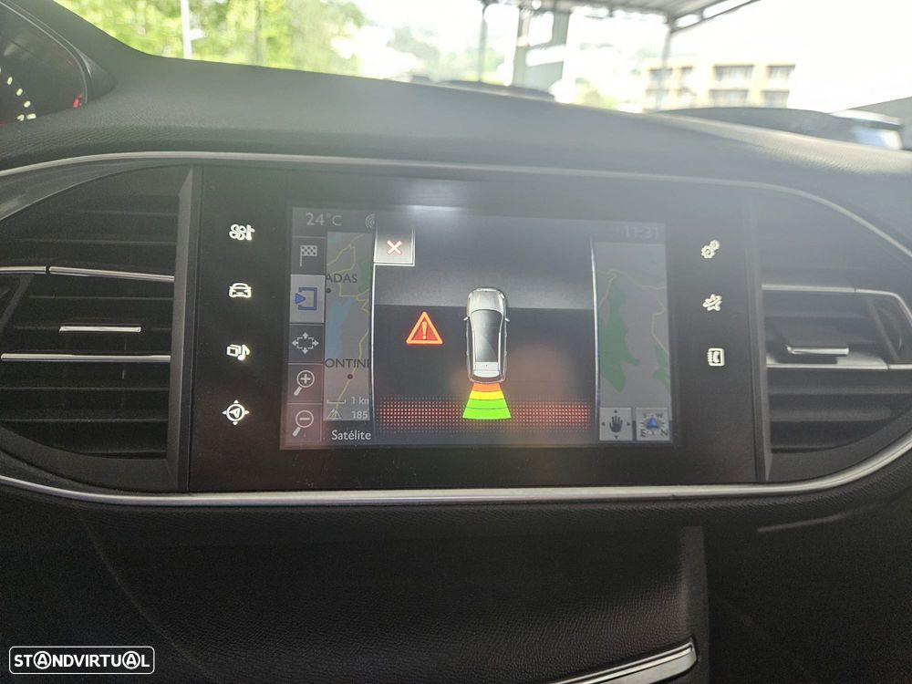 Peugeot 308 SW BlueHDi 120 Stop & Start Business-Line - 19