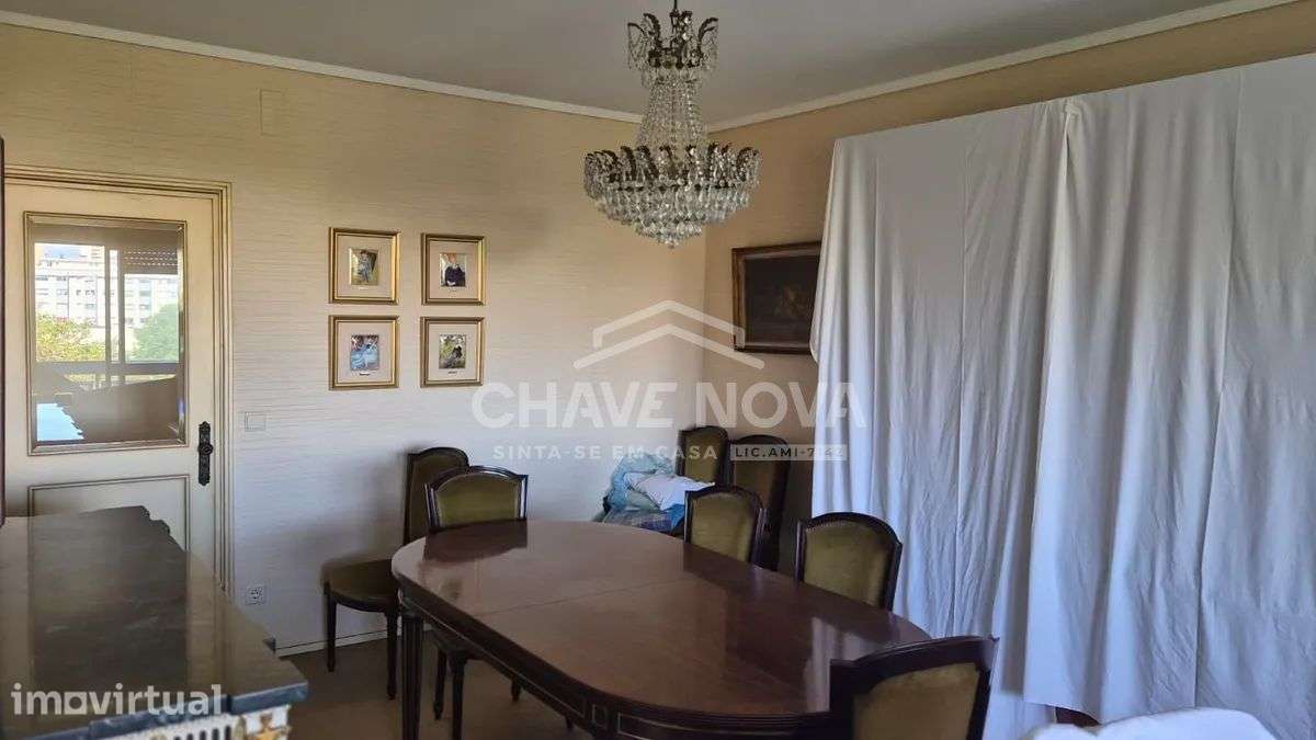 Apartamento T3 com garagem no centro de Espinho - Grande imagem: 5/40