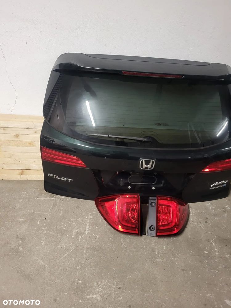 Honda pilot 2017rok klapa tyl kompletna