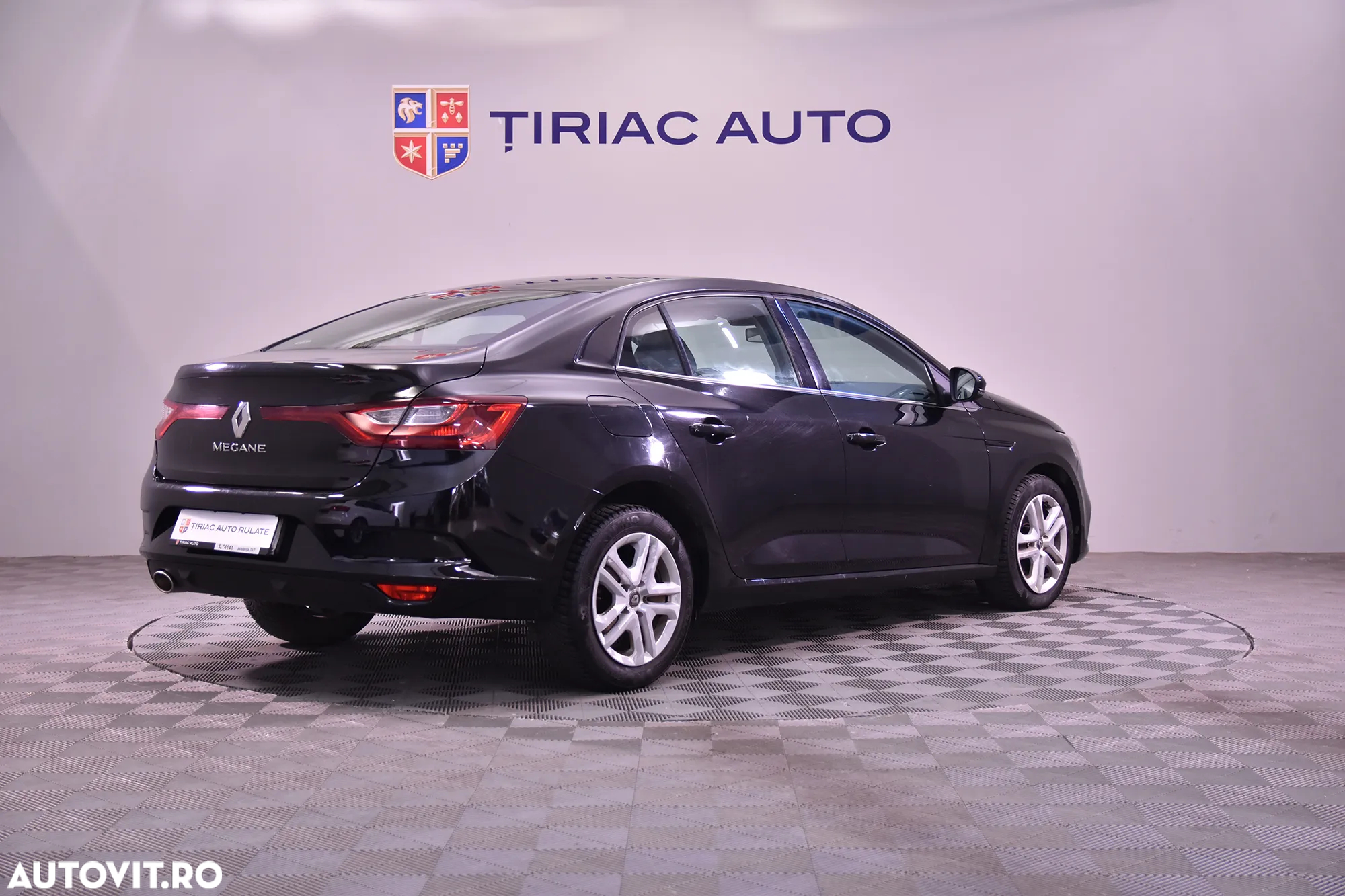 Renault Megane - 5