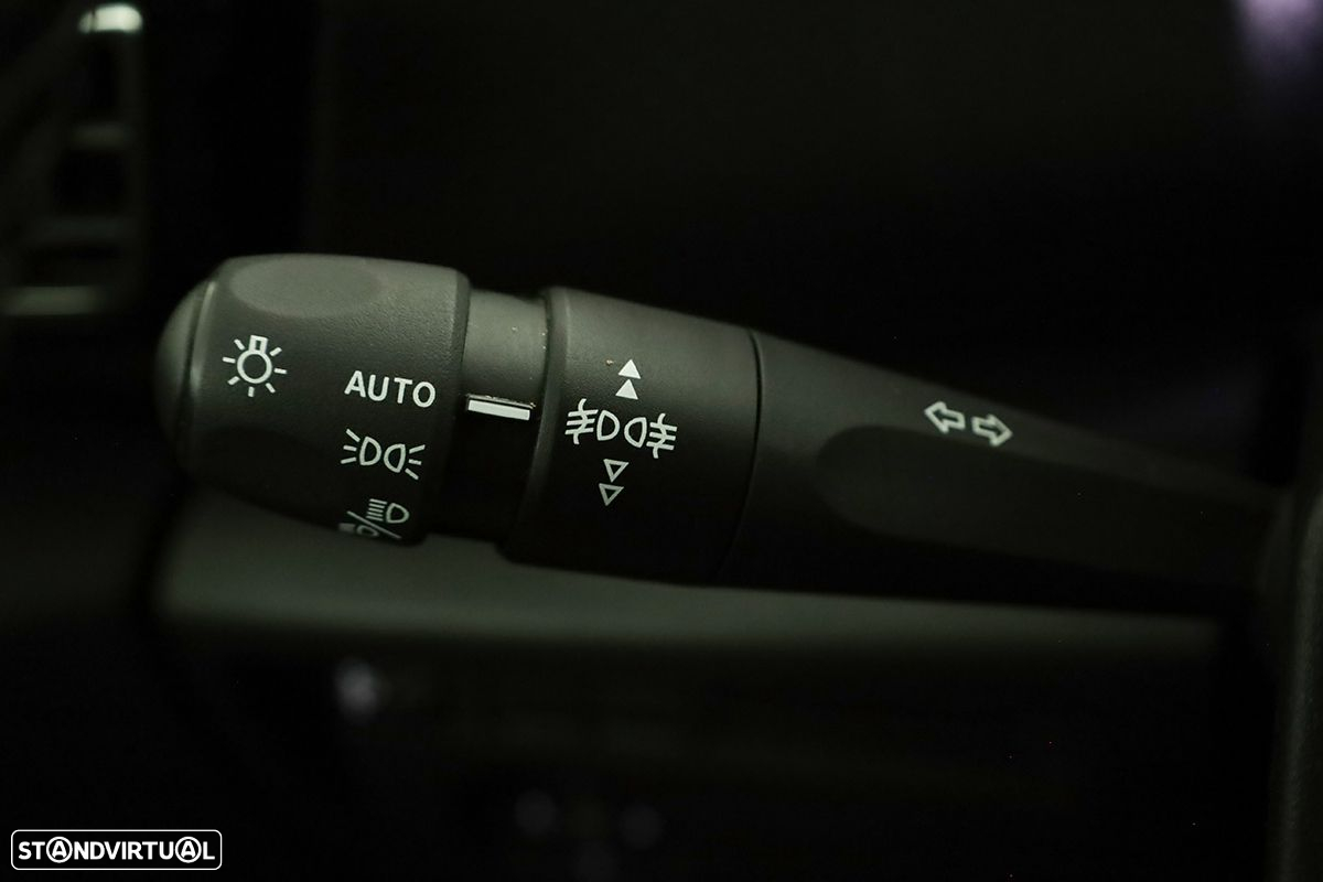 Citroën C4 1.2 PureTech Plus EAT8 - 17