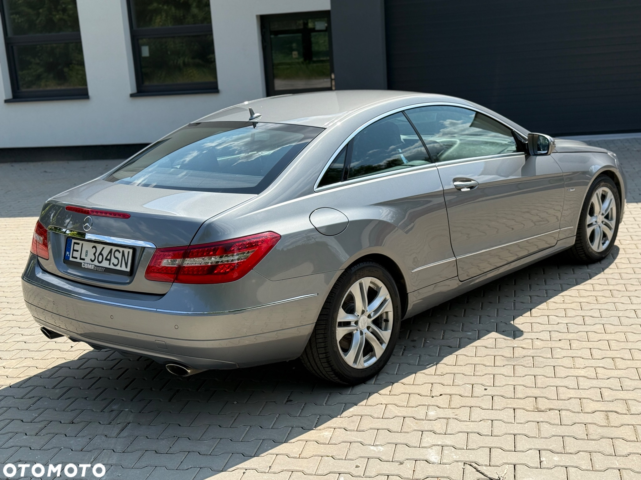 Mercedes-Benz Klasa E 350 CDI BlueEff - 6