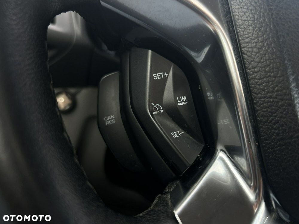 Ford Tourneo Connect - 20