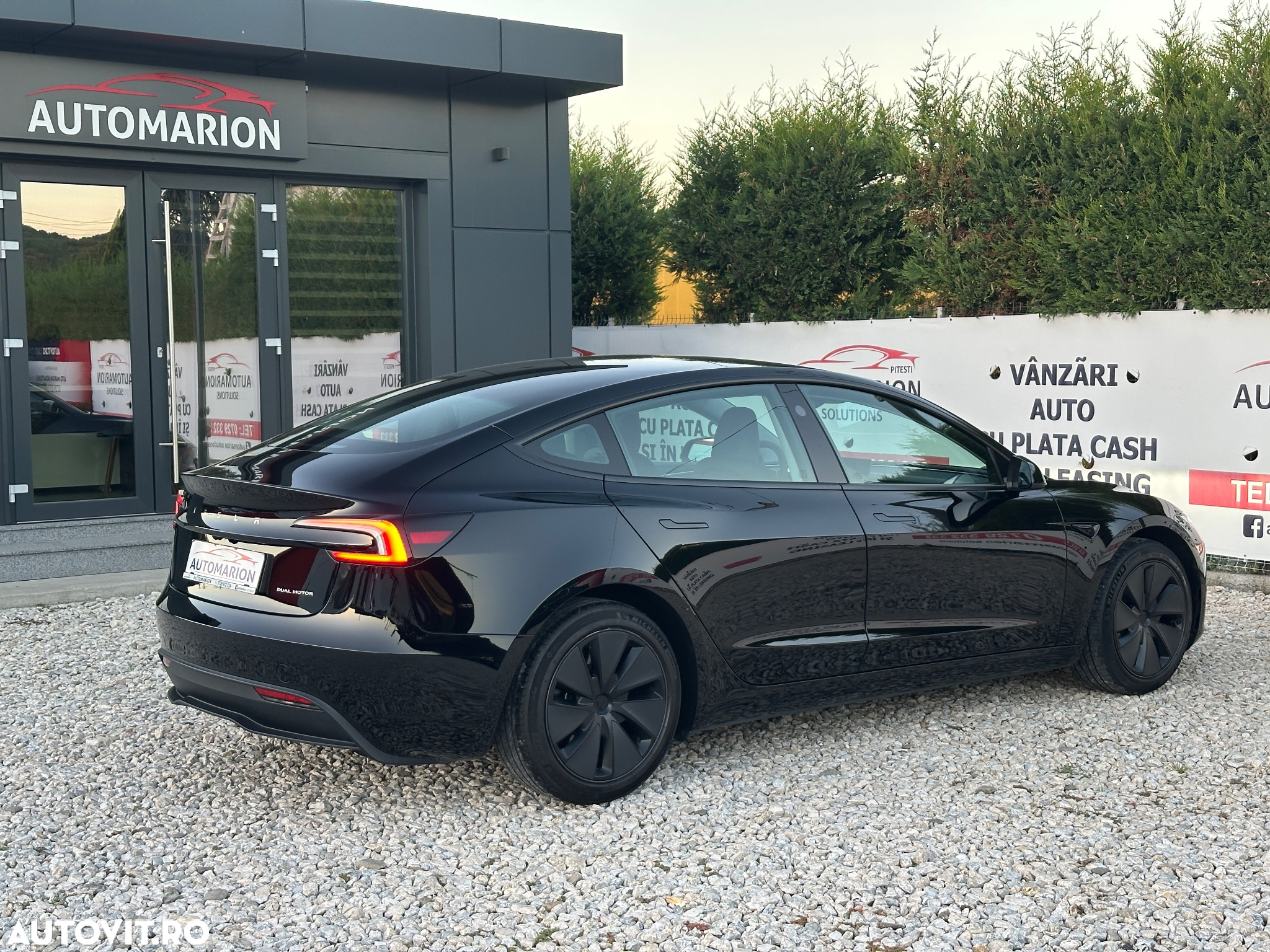 Tesla Model 3 AWD Long Range - 4
