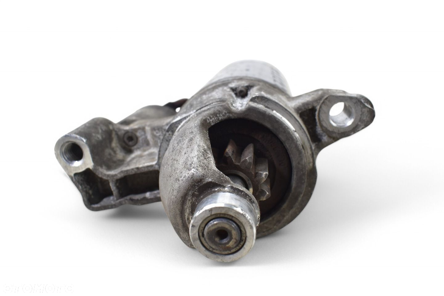 Rozrusznik AUDI A4 B8 A5 8T Q5 8R 2.0 TDI 03L911021E 0001139019 - 2