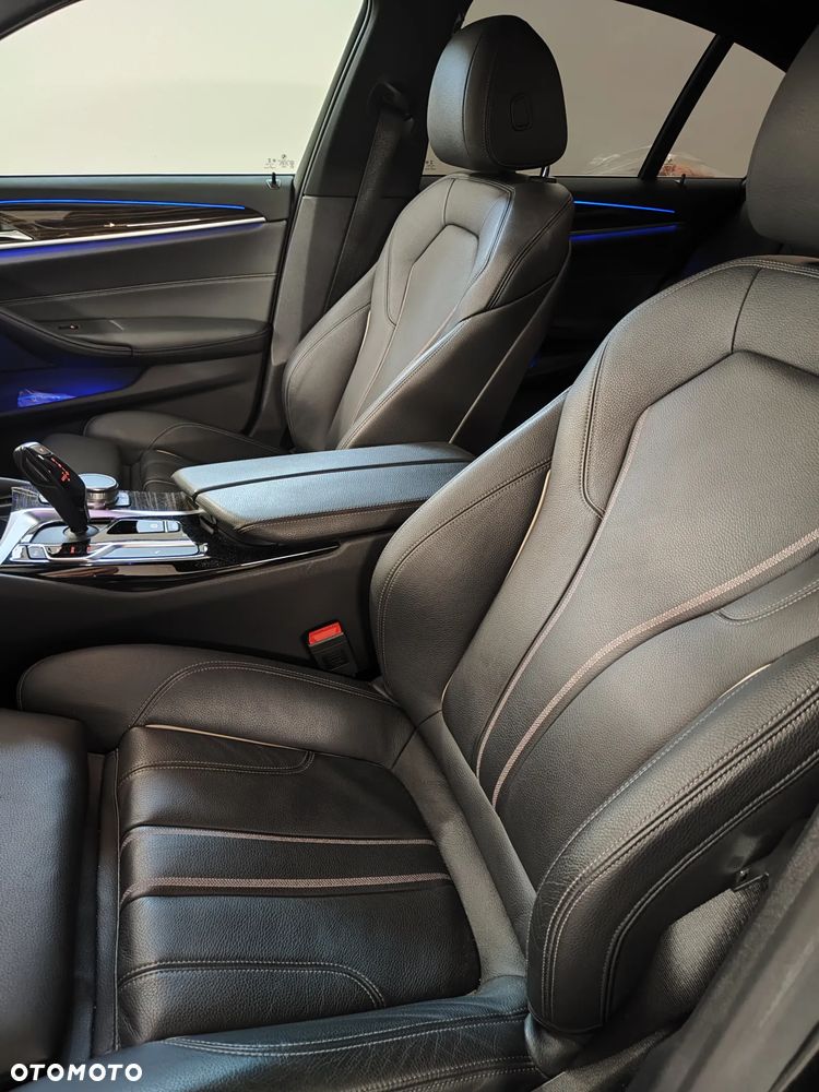 BMW Seria 5 530i xDrive - 9