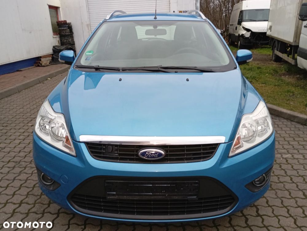 Ford Focus 1.6 16V Trend - 27