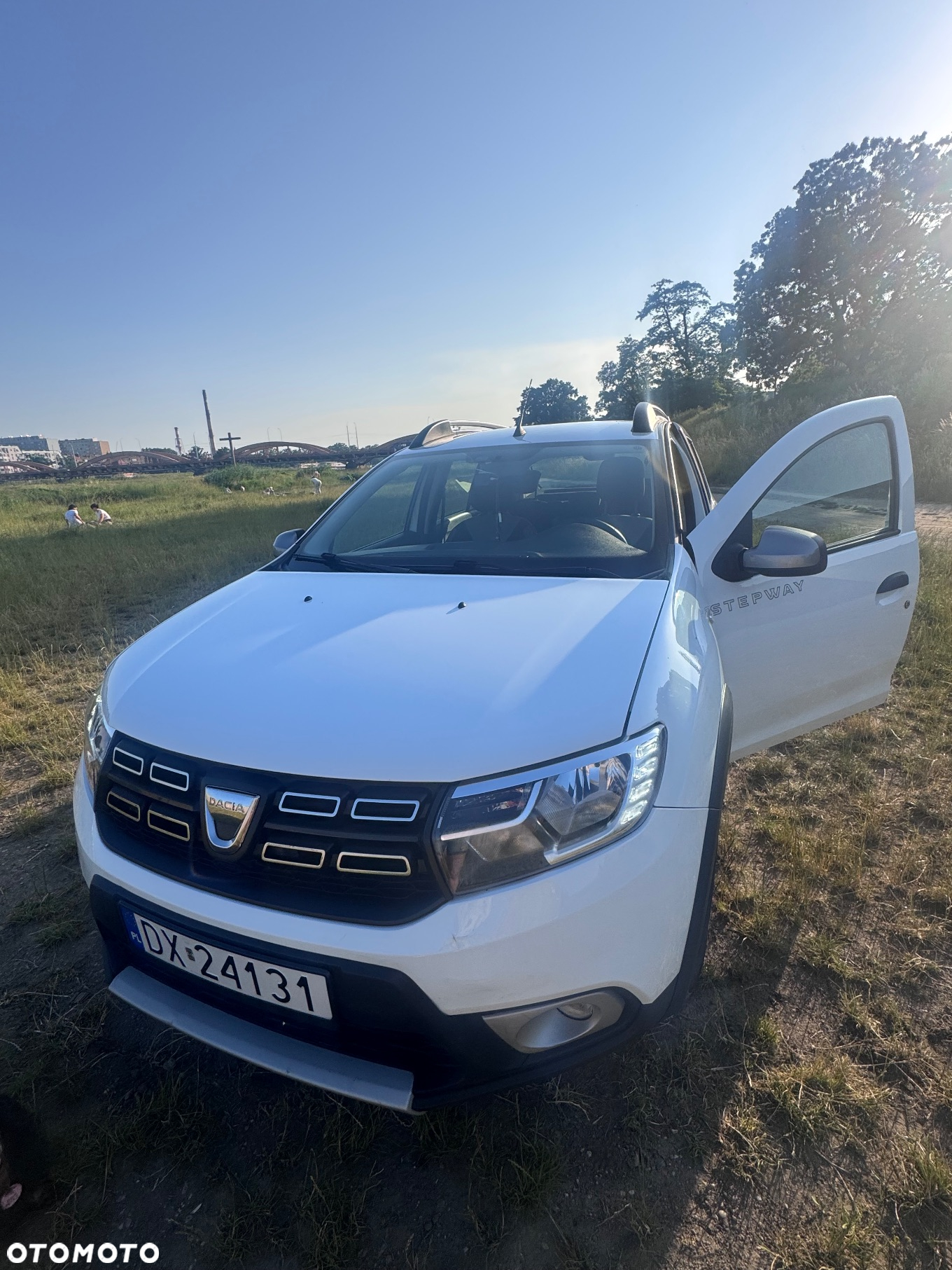 Dacia Sandero Stepway 1.0 TCe Laureate S&S - 11