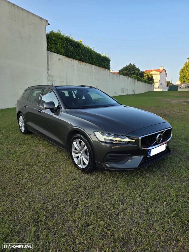Volvo V60 2.0 D3 Momentum Core - 13