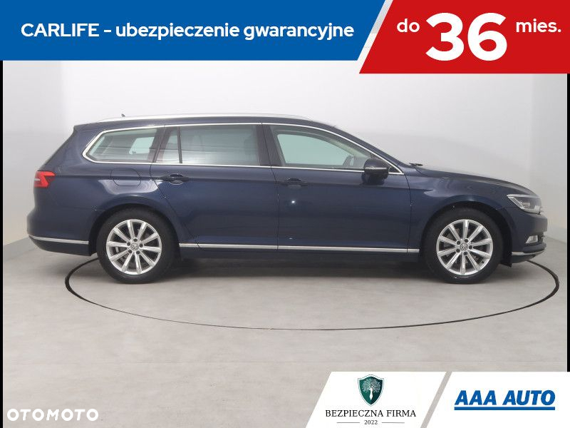 Volkswagen Passat - 7