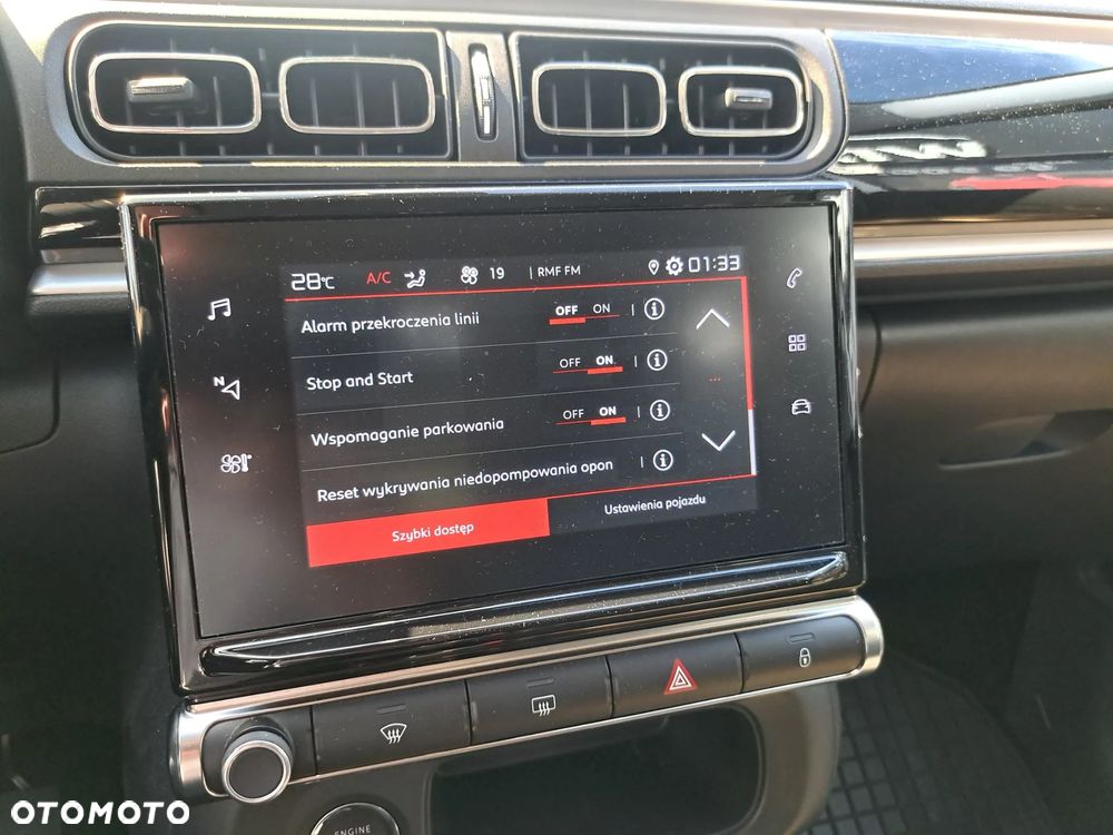 Citroën C3 1.2 PureTech Shine - 15