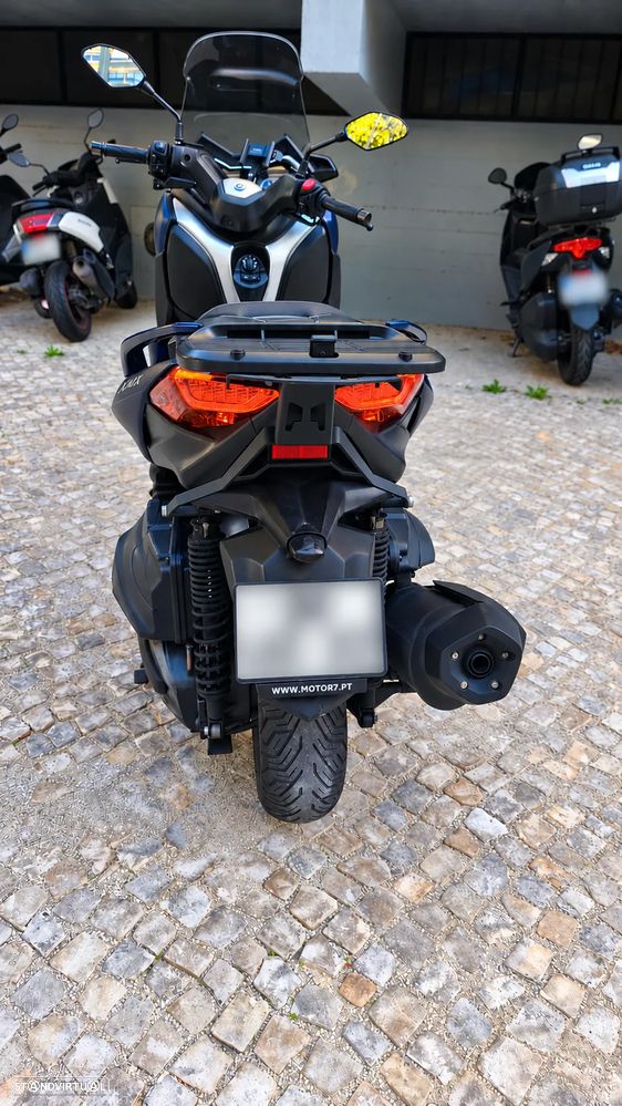Yamaha X-Max - 5