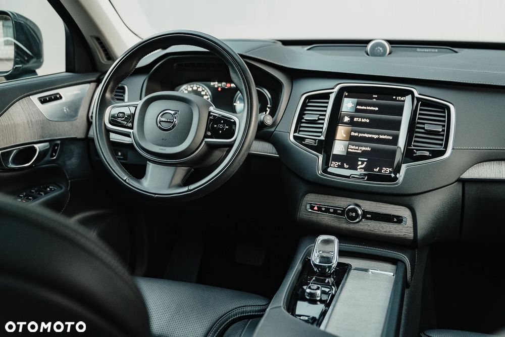 Volvo XC 90 T8 AWD Recharge Geartronic Inscription Edition - 21