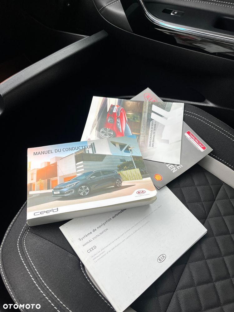 Kia Ceed 1.0 T-GDI ISG GT Line - 29