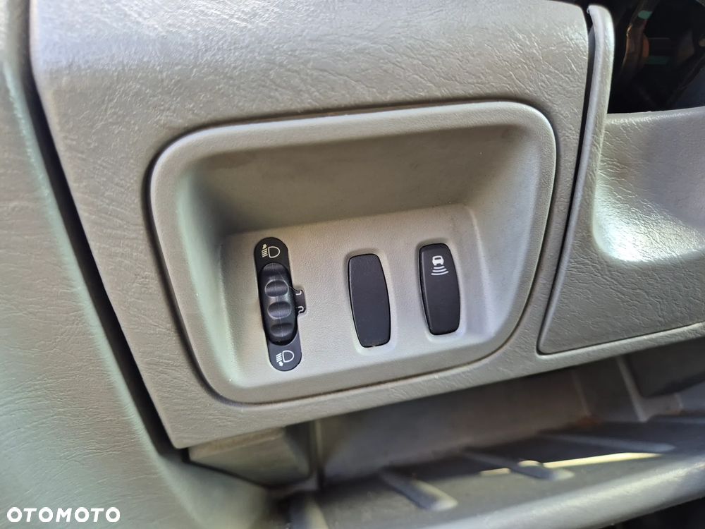 Renault Trafic - 17