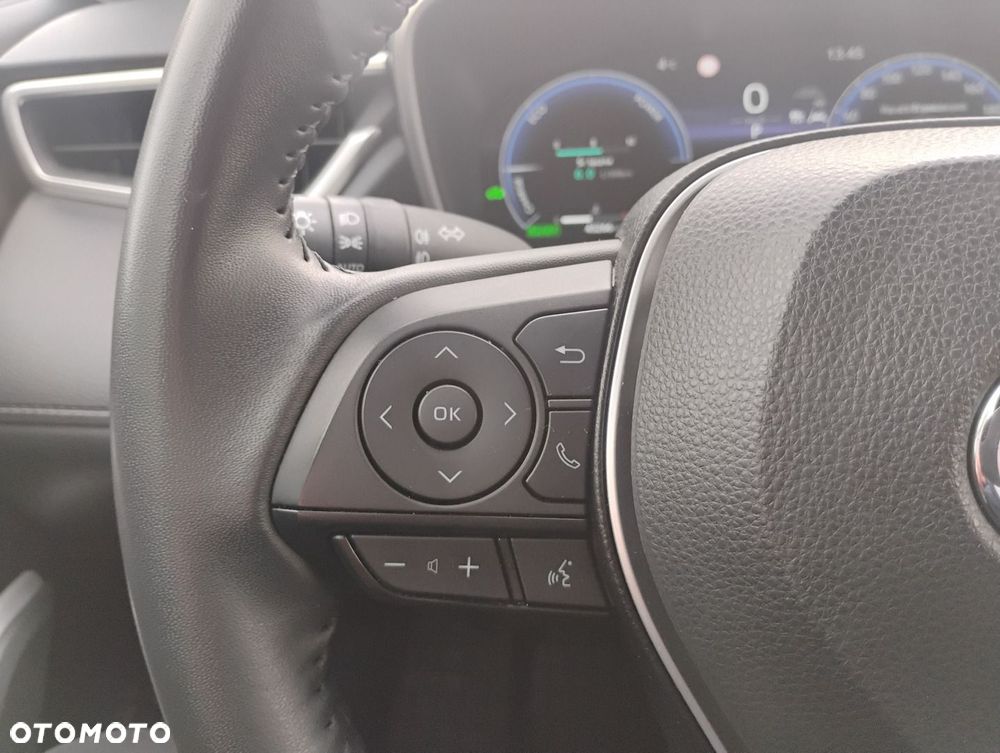 Toyota Corolla Cross - 12