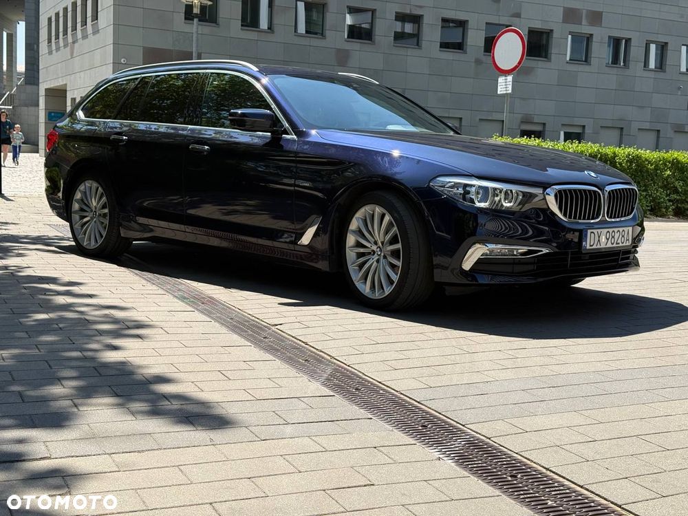 BMW Seria 5 520d Luxury Line - 3