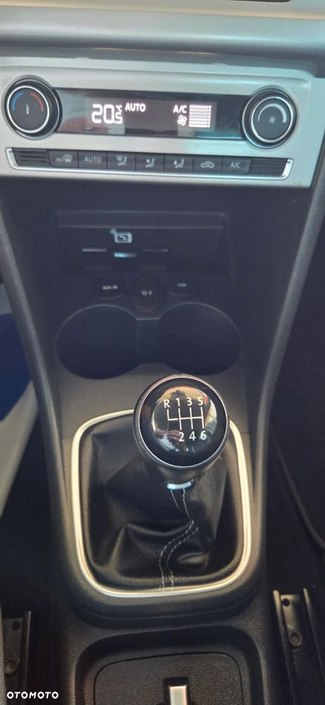 Volkswagen Polo Cross - 27