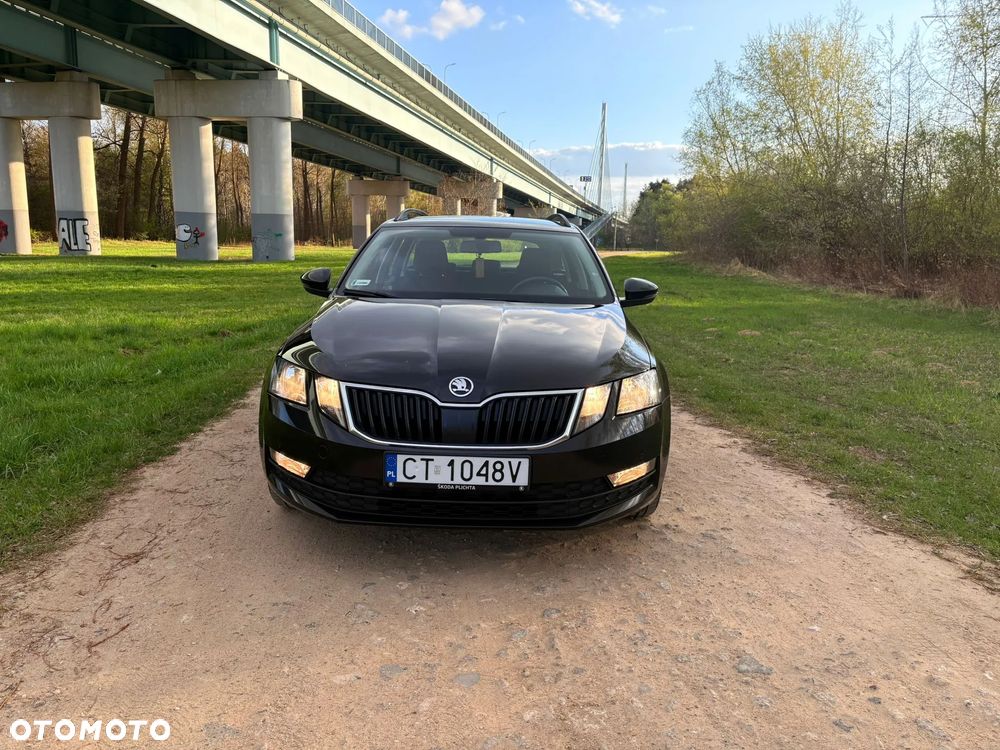 Skoda Octavia ver-1-6-tdi-scr-ambition - 2