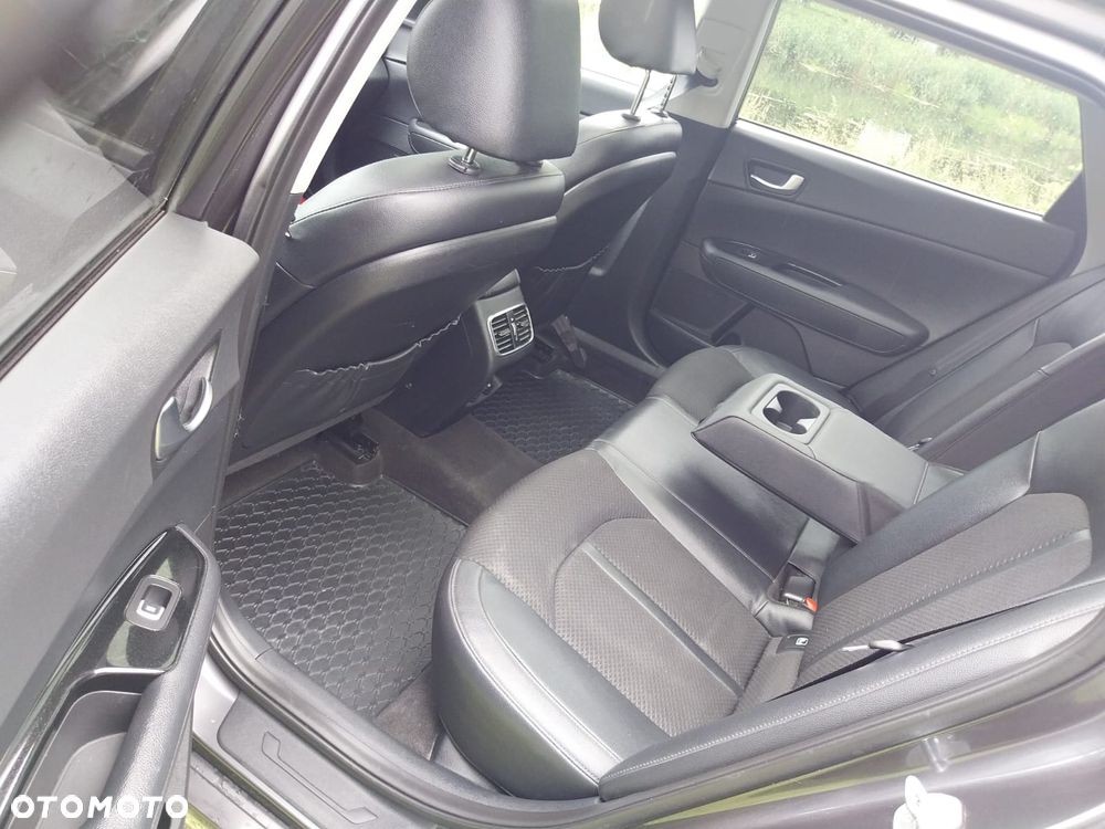 Kia Optima 1.7 CRDI Edition 7 - 16